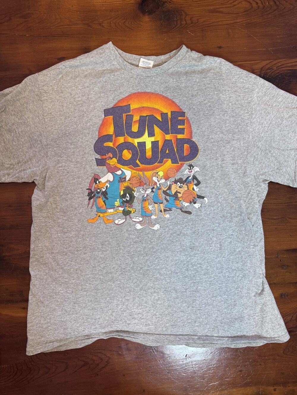 Delta Space Jam Mens Shirt Gray 1996 Movie Toon Squad MJ Bugs Bunny Crew XL